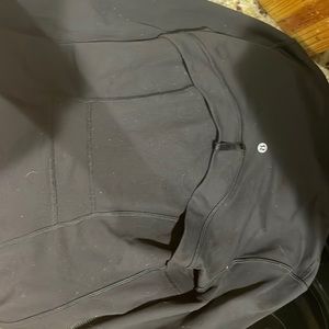 deine lululemon jacket!!